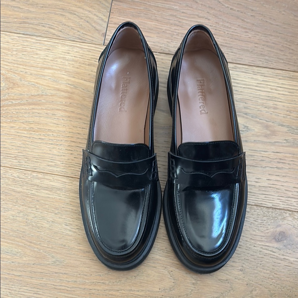 Women’s Flattered Sadie Loafers - Picture 2 of 5